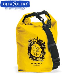 [ �A�N�A�����O ] WATERPROOF BAG with Shoulder Belt AQUALUNG �E�H�[�^�[�v���[�t�o�b�O �V�����_�[�x���g�t��[ �h���o�b�O ]